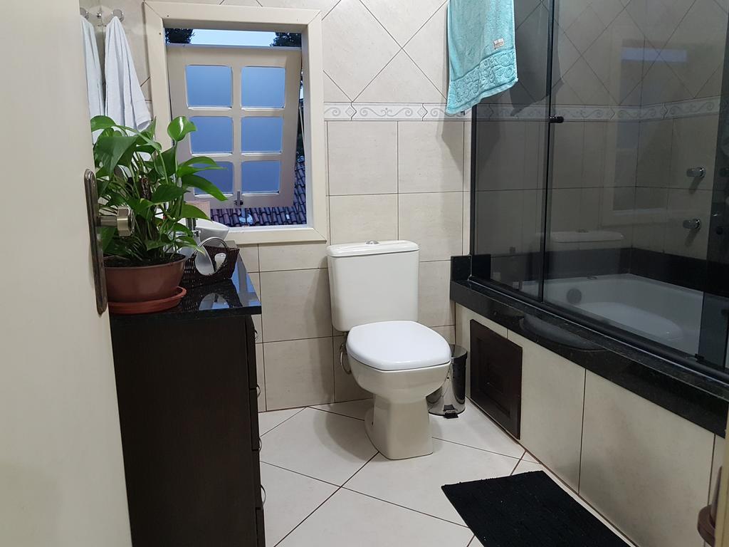 Residencia No Centro De Gramadoヴィラ エクステリア 写真